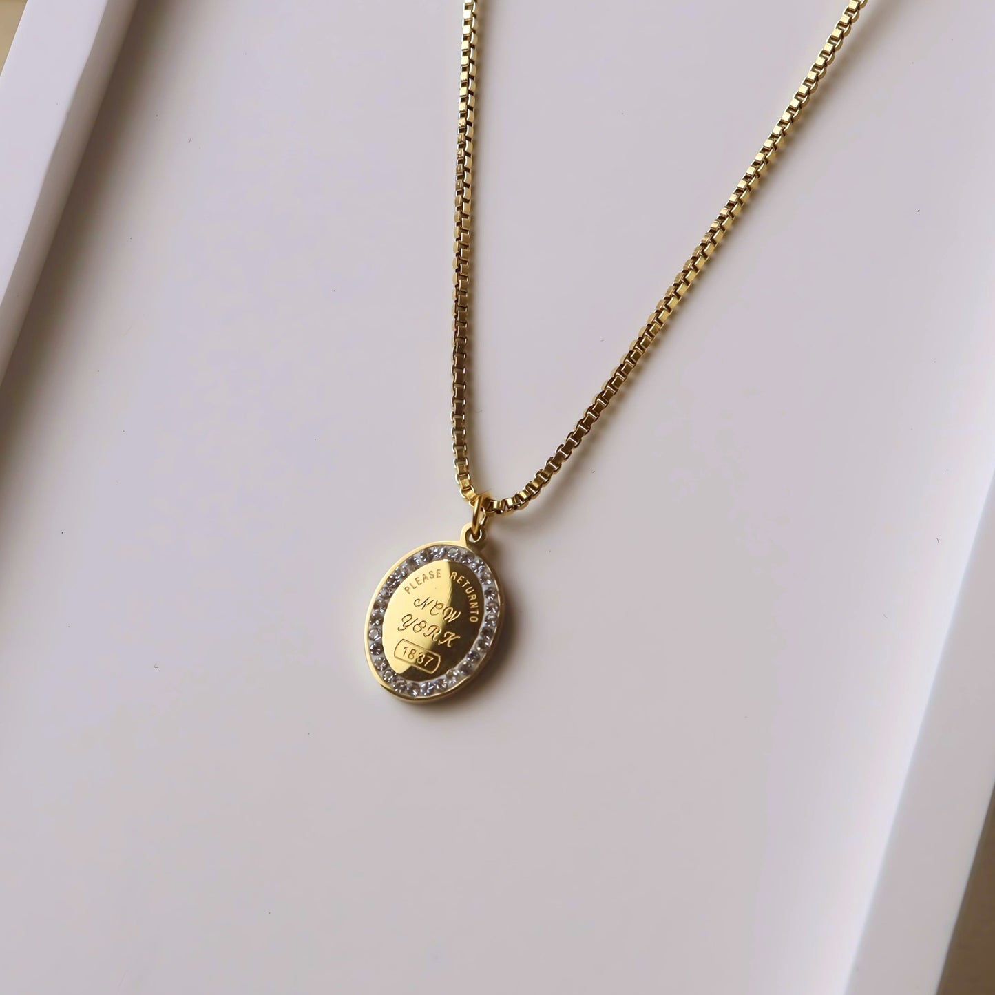NEWYORK NECKLACE