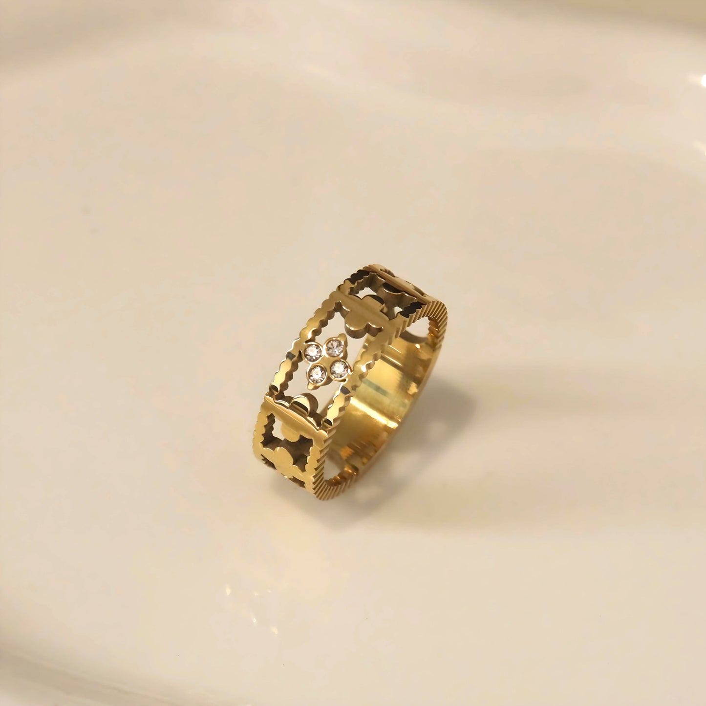 TREFLE RING