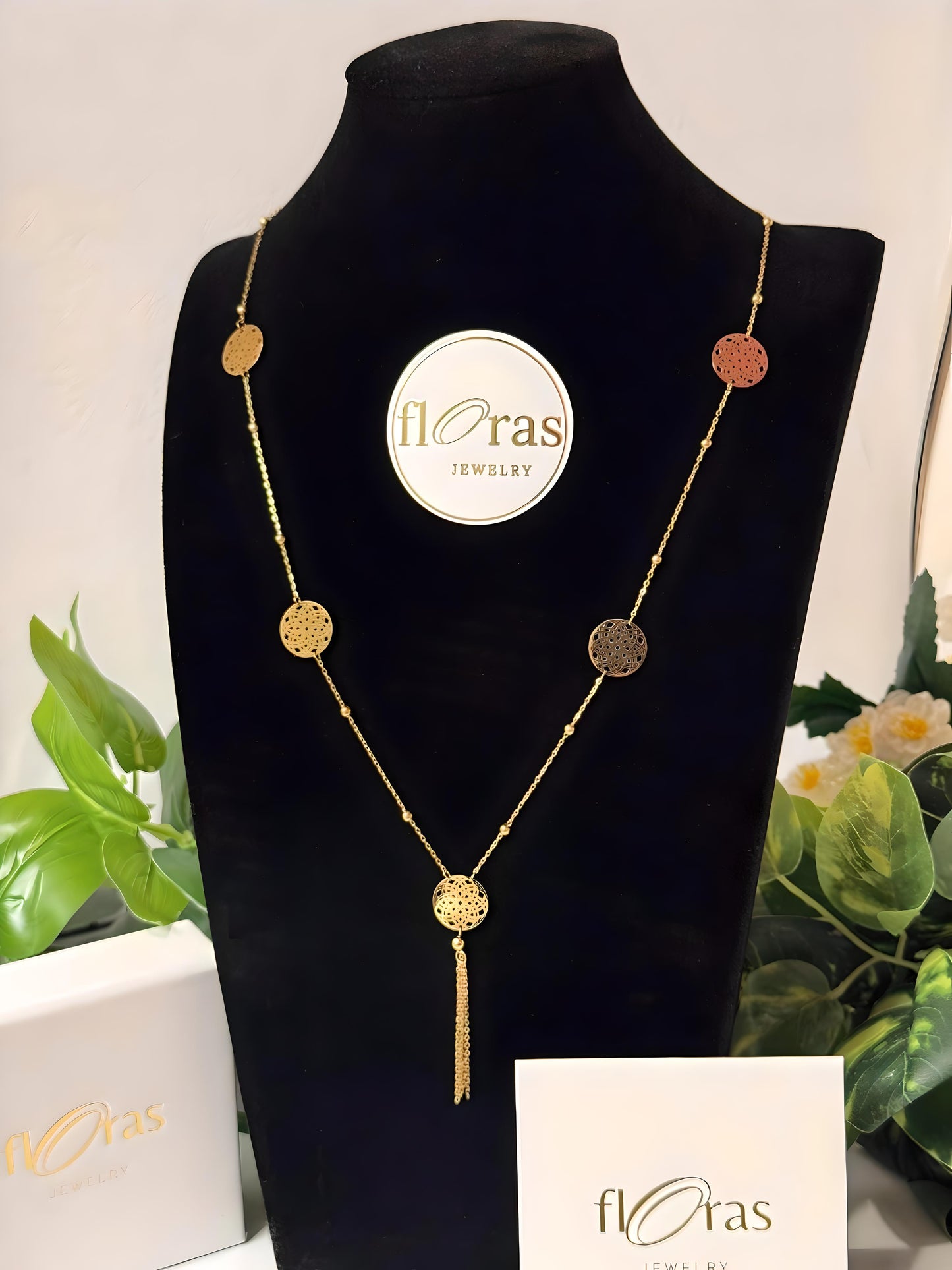 COLLAR LARGO AMYALI