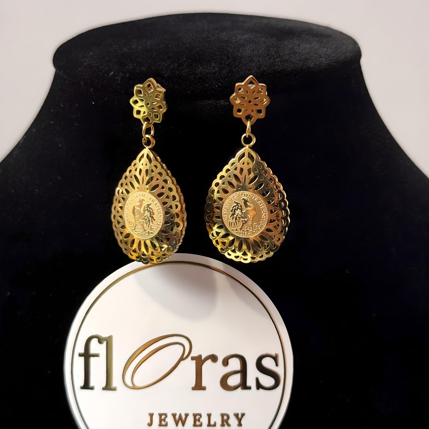 PENDIENTES GALLO EN ALMENDRA