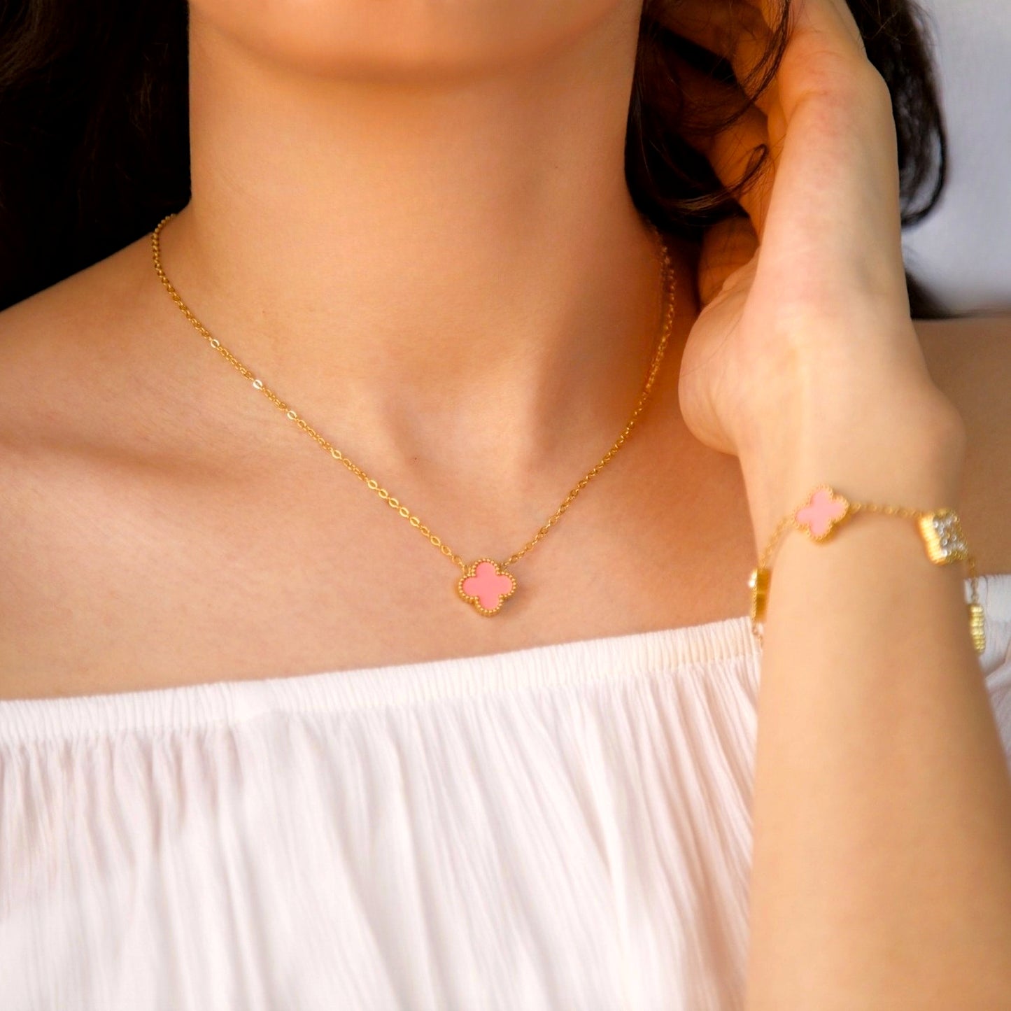 AMBER NECKLACE
