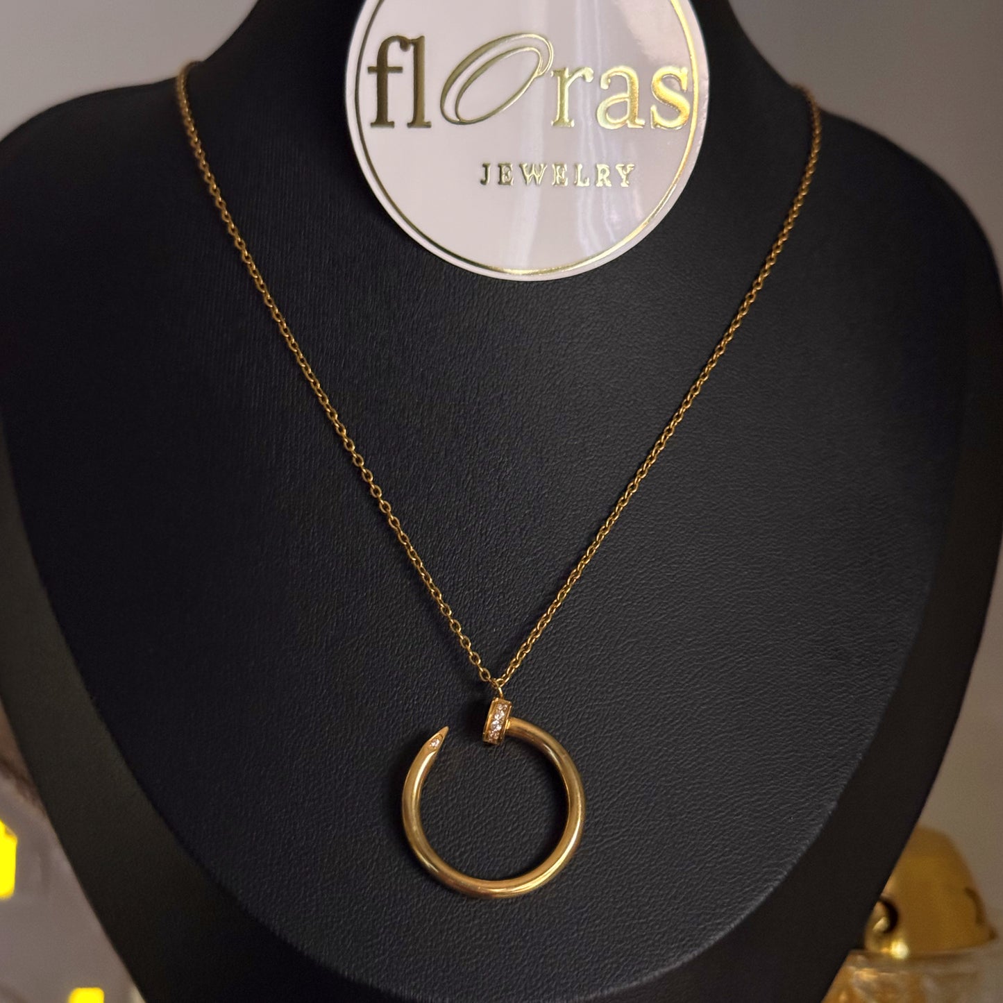 COLLAR CLOU DIAMANTES